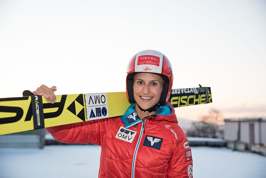 Salto femminile - Dominio austriaco a Sapporo: vince Pinkelnig davanti a Lundby