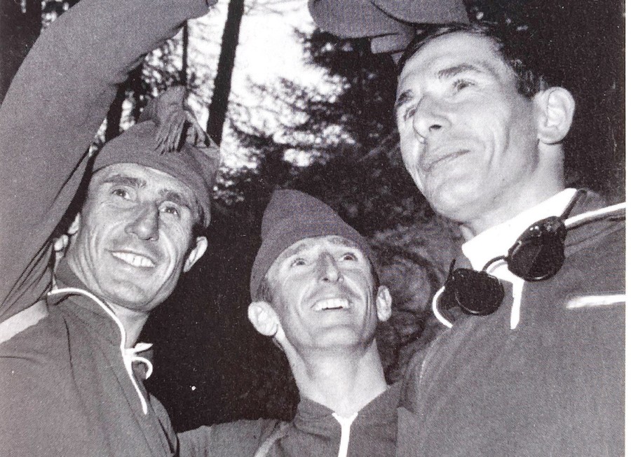 La vittoria nel 1971 del trofeo Mezzalama. Da sinistra: Gianfranco, Aldo e Roberto Stella