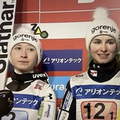 Salto con gli sci - Alla Slovenia la prova Super Team femminile. Italia nona