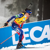 Biathlon - Mass start senza Simon, la campionessa francese è Bertrand