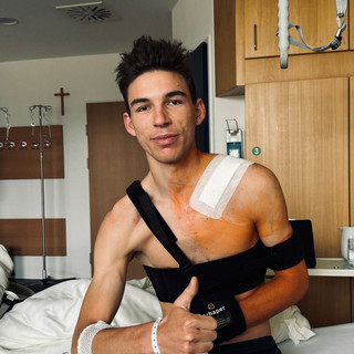 Salto con gli sci - Infortunio per il tedesco Luca Roth: frattura della clavicola durante la preparazione in Austria