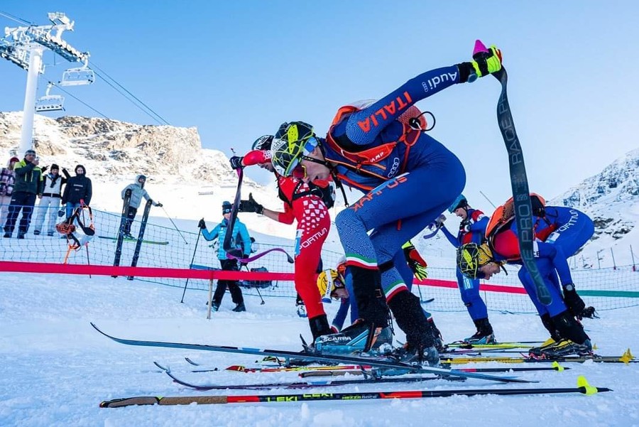 Sci Alpinismo - Trionfo francese nella mix relay di Val Thorens, quarta l'Italia con Murada/Canclini
