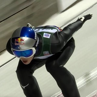 Salto con gli sci – Ryoyu Kobayashi vince una gara pazza a Wisła segnata dal vento. Bresadola, miglior italiano, chiude 19°
