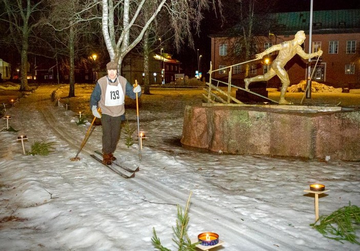 Granfondo - William, l’onore di essere invitato al centenario della Vasaloppet: “Ho percorso 95km con sci di frassino, ma quanto è stato bello”