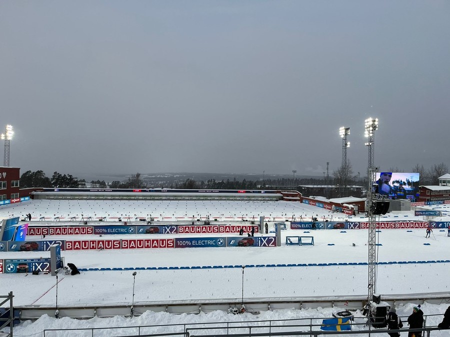 Biathlon, VIDEO - Vi portiamo all'interno dell'Östersunds skidstadion: i dietro le quinte di una giornata di gara