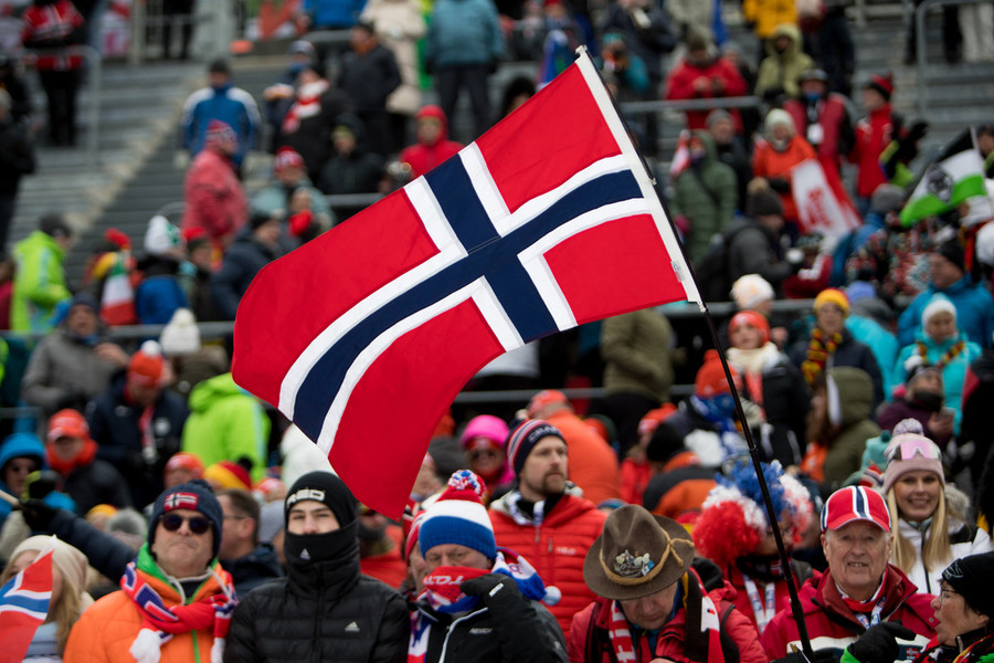 Bandiera norvegese (credit: Dmytro Yevenko)
