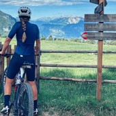Dorothea Wierer in bici (foto Instagram)