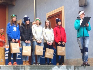 le ragazze dal 6° al 10° posto dell'individuale femminile: Sara Scattolo, Cassandra Bonaldi, Lucia Isonni, Chiara De Cia, Alice Menegazzi