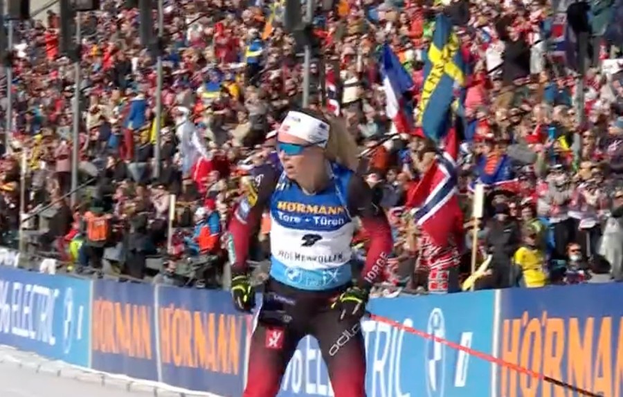 Biathlon - Tiril Eckhoff reginetta di Holmenkollen. Sul podio della sprint Hauser e Røiseland; bene Vittozzi undicesima