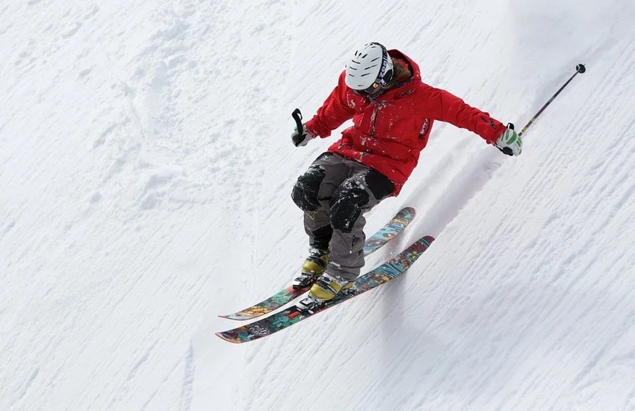 Sport alpini e calcio, perché ai top player europei non è permesso sciare?