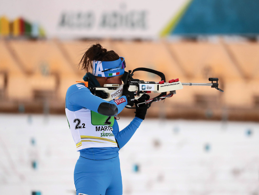 Biathlon - Ai francesi la vittoria della mix relay, podio sfiorato per gli azzurri