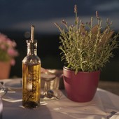 Olio extravergine d’oliva: prezzo alle stelle, ecco come risparmiare