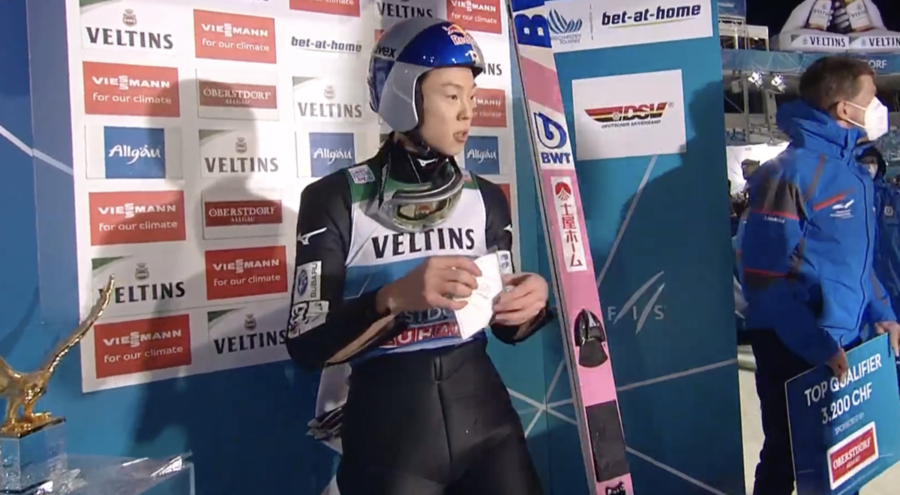 Salto con gli sci - A Garmisch vince Ryoyu Kobayashi, con appena 0,2 punti su Eisenbichler