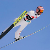 Salto con gli sci - Finalmente Kraft a Vikersund. L'austriaco batte Granerud che vince Coppa del Mondo e Raw Air