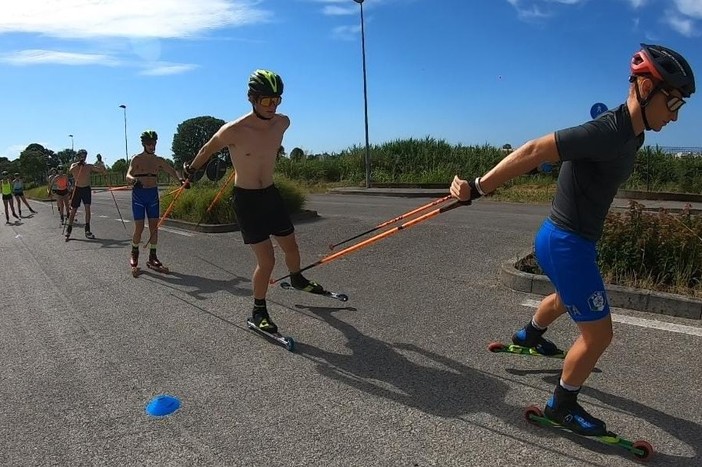 Skiroll - La squadra del Comitato Veneto si è allenata in riva al mare