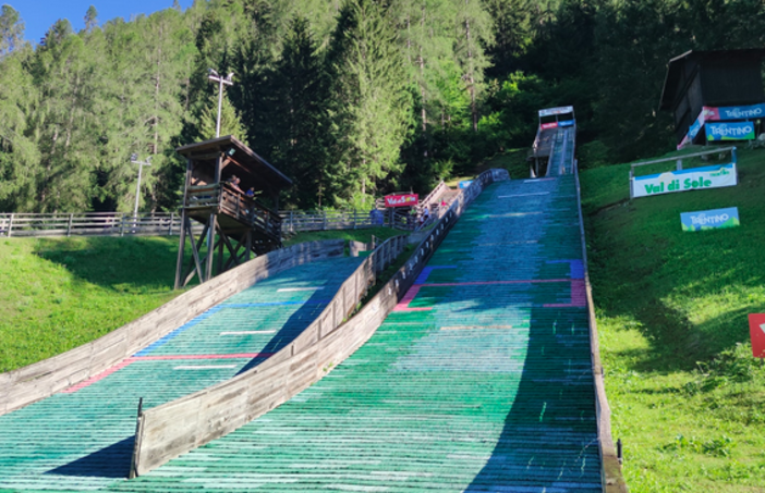 Salto - A Pellizzano giovani protagonisti con lo Ski Jumping Festival