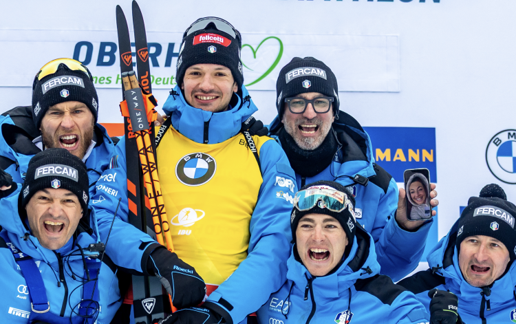 Giacomel vince, Wierer al telefono