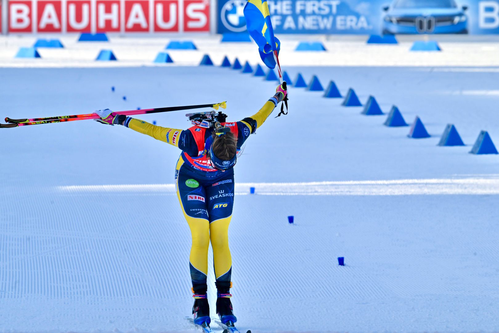 Biathlon – Coppa del Mondo, la Svezia torna alla vittoria nella staffetta femminile: “Bello prendersi una piccola rivincita dopo la mass start”