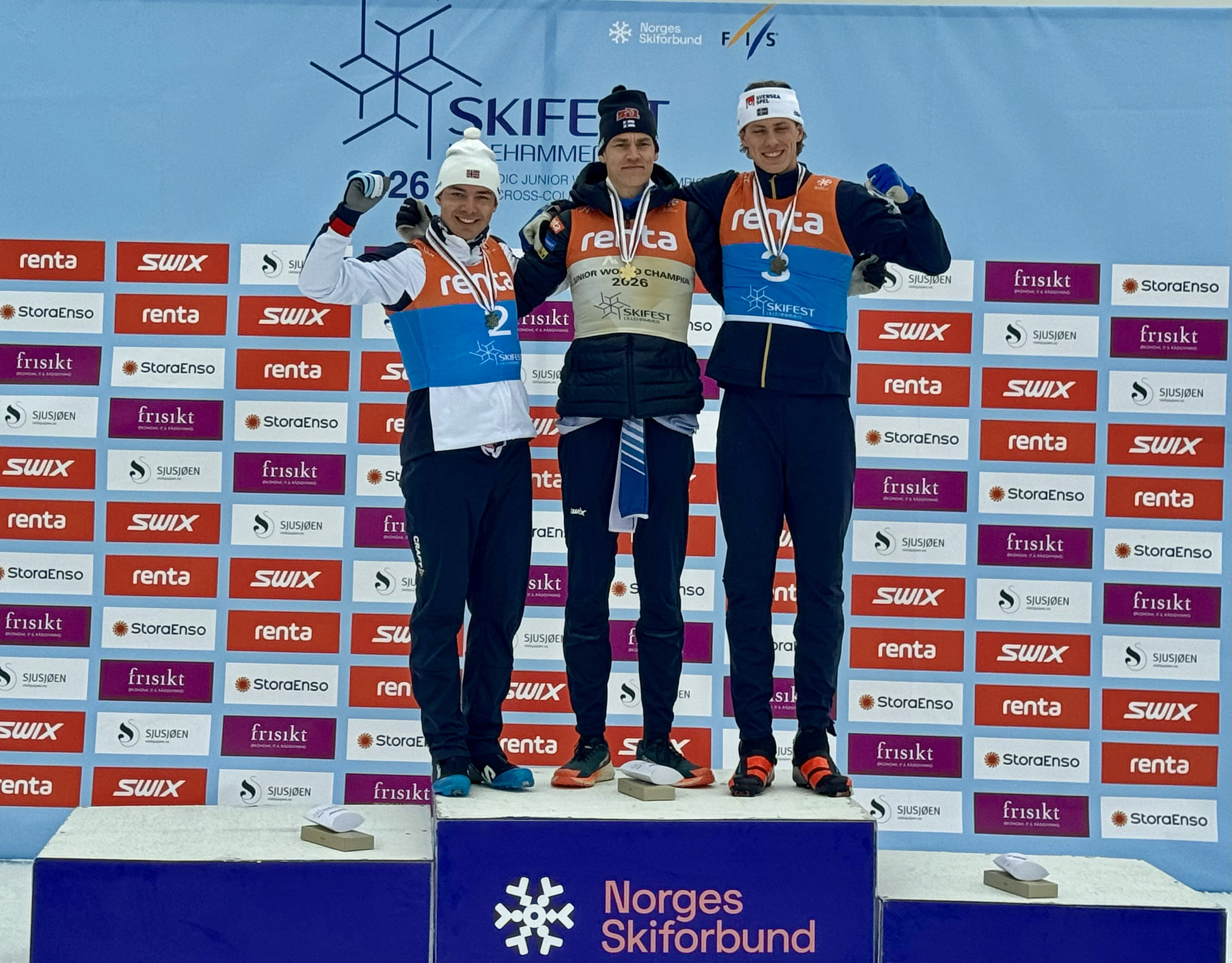 Casper Kvam Grindhagen, Niko Anttola, og Anton Grahn. U23-VM Lillehammer langrenn, 10 km klassisk